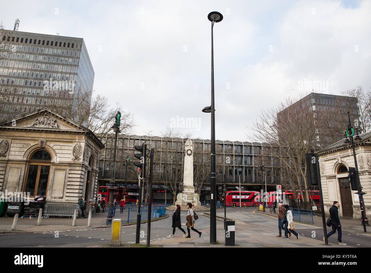 Euston Square Station High Resolution Stock Photography and Images Alamy