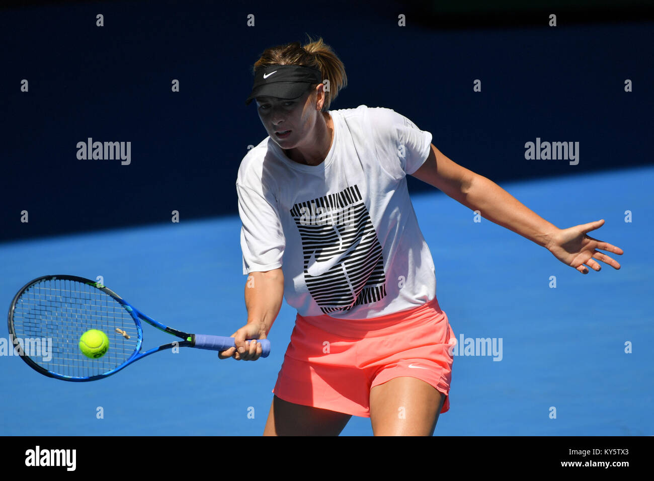 Melbourne, Australia. 14th Jan, 2018. Maria Sharapova at a practise