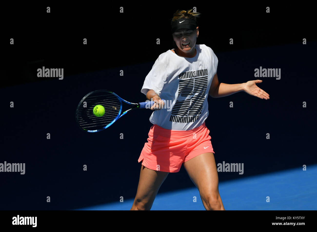 Melbourne, Australia. 14th Jan, 2018. Maria Sharapova at a practise