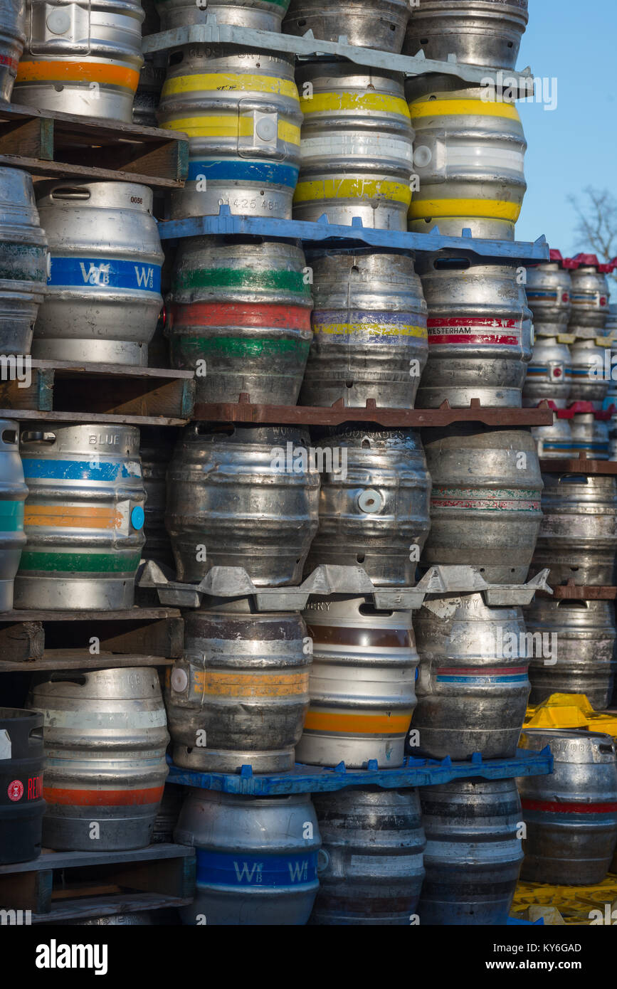 Steel barrel hires stock photography and images Alamy