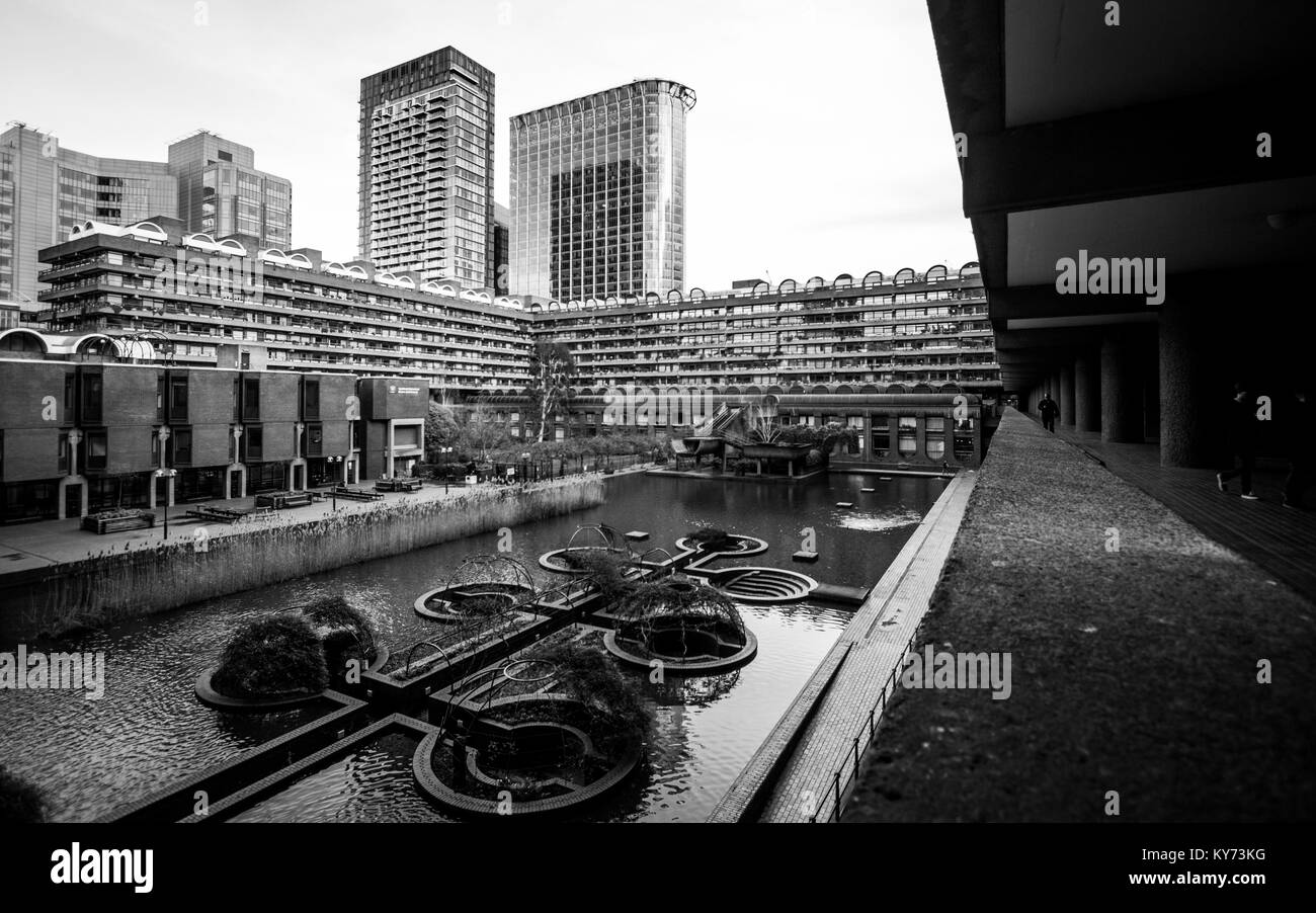 Barbican fountain hires stock photography and images Alamy
