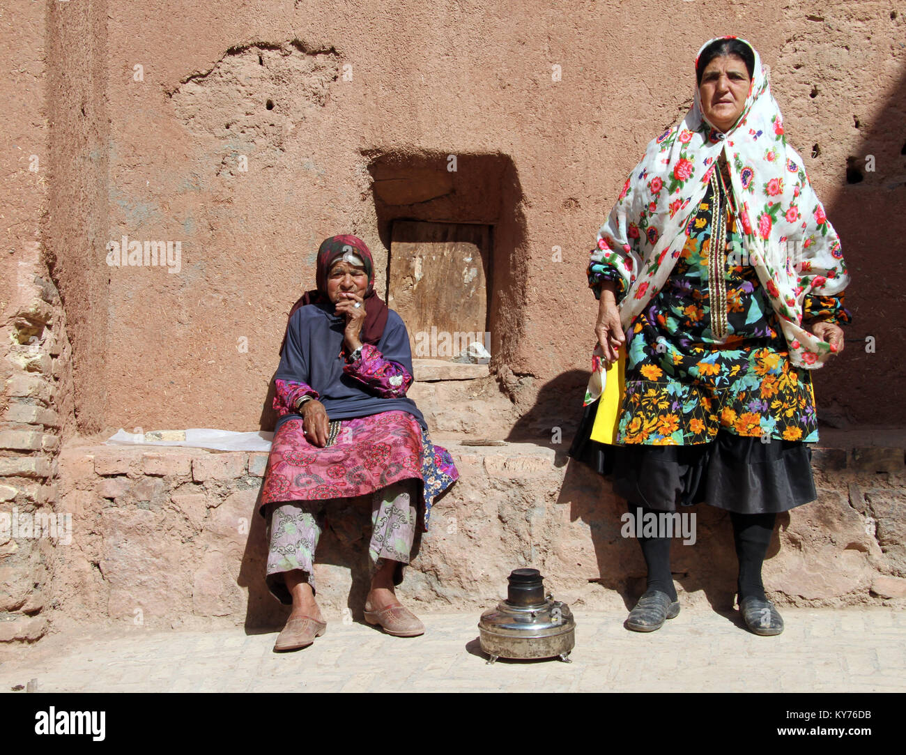 Village street two old women hi-res stock photography and images - Alamy