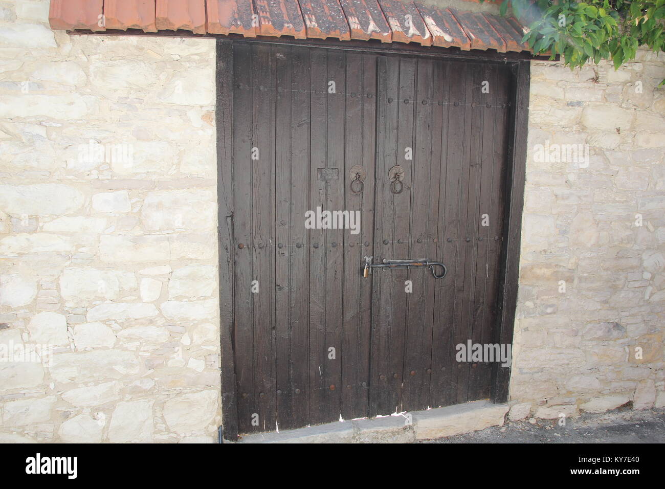 The old winding streets of the authentic Cypriot village Stock Photo