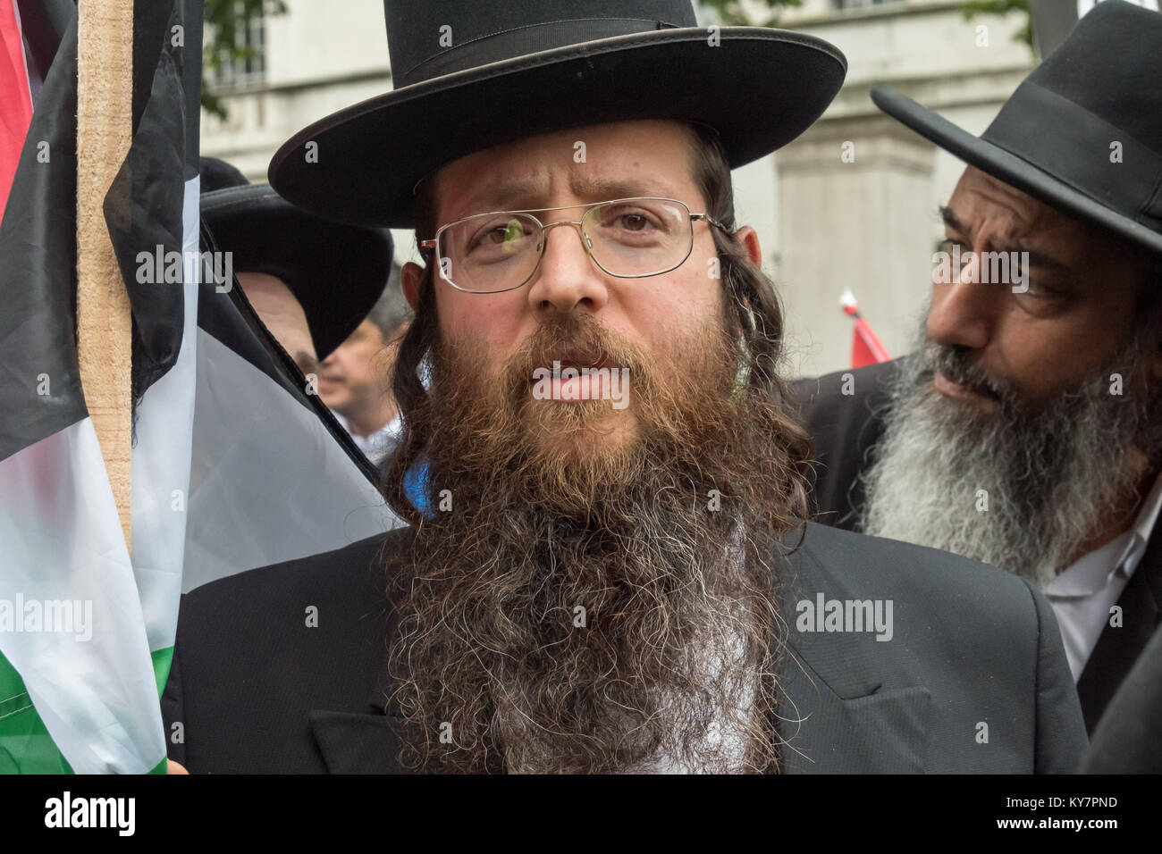 Neturei Karta anti-Zionist Jews joined the pro-Palestine protest