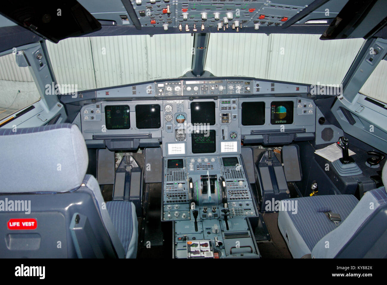 Airbus A320 Cockpit Stock Photos Airbus A320 Cockpit Stock