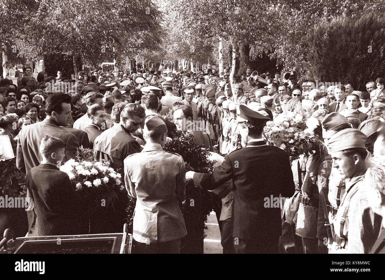 Funeral military pilot second hi-res stock photography and images - Alamy