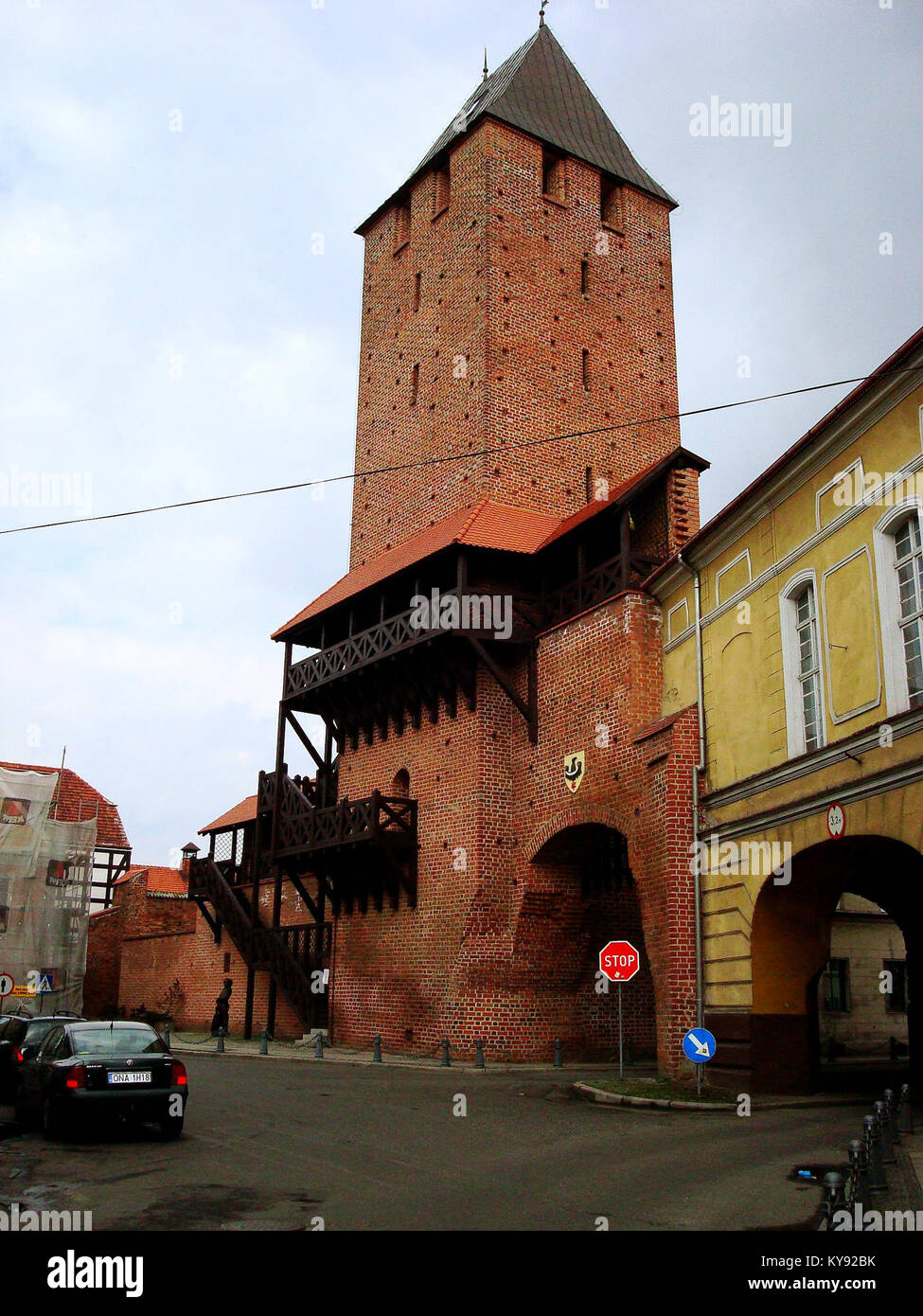 Namysłów, Wieża Prochowa z Bramą Krakowską Stock Photo - Alamy