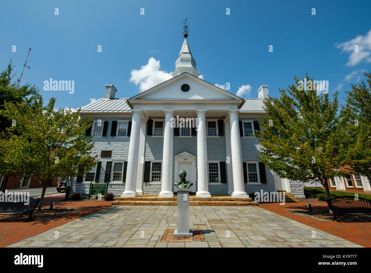 Old Shenandoah County Courthouse, Main Street, Woodstock, Virginia