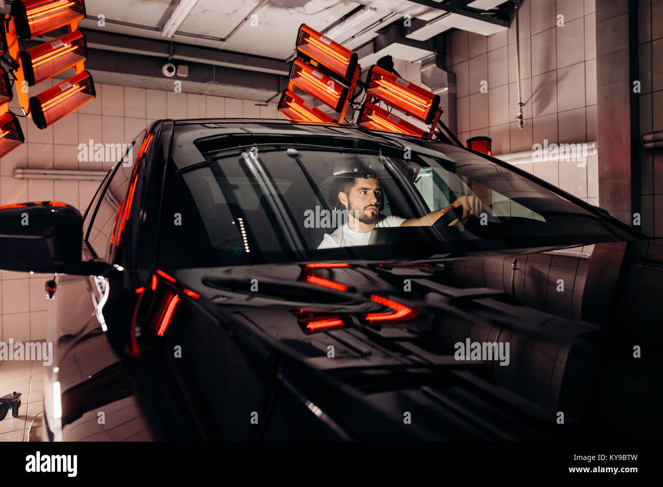 Auto detailing hires stock photography and images Alamy