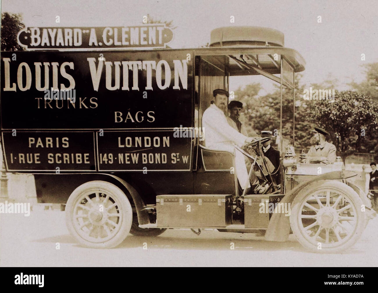 City MM steamer bag LOUIS VUITTON - VALOIS VINTAGE PARIS
