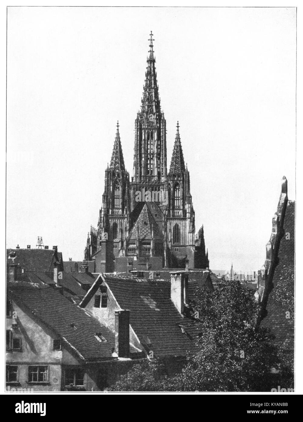 Unser Land 1925 B70, Ulmer Münster Chorseite, von der Trappen Stock Photo