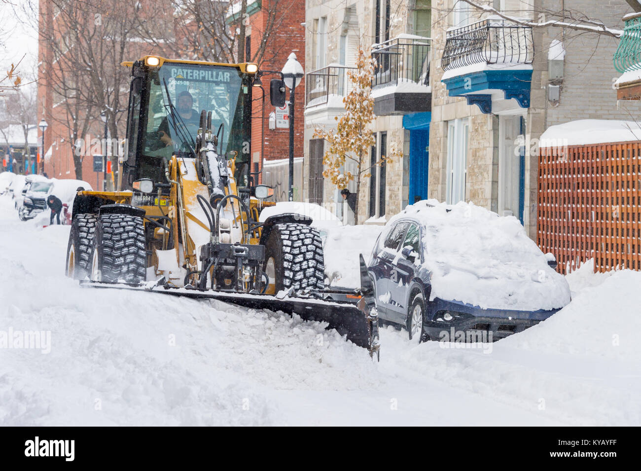 Montreal snow removal hires stock photography and images Alamy