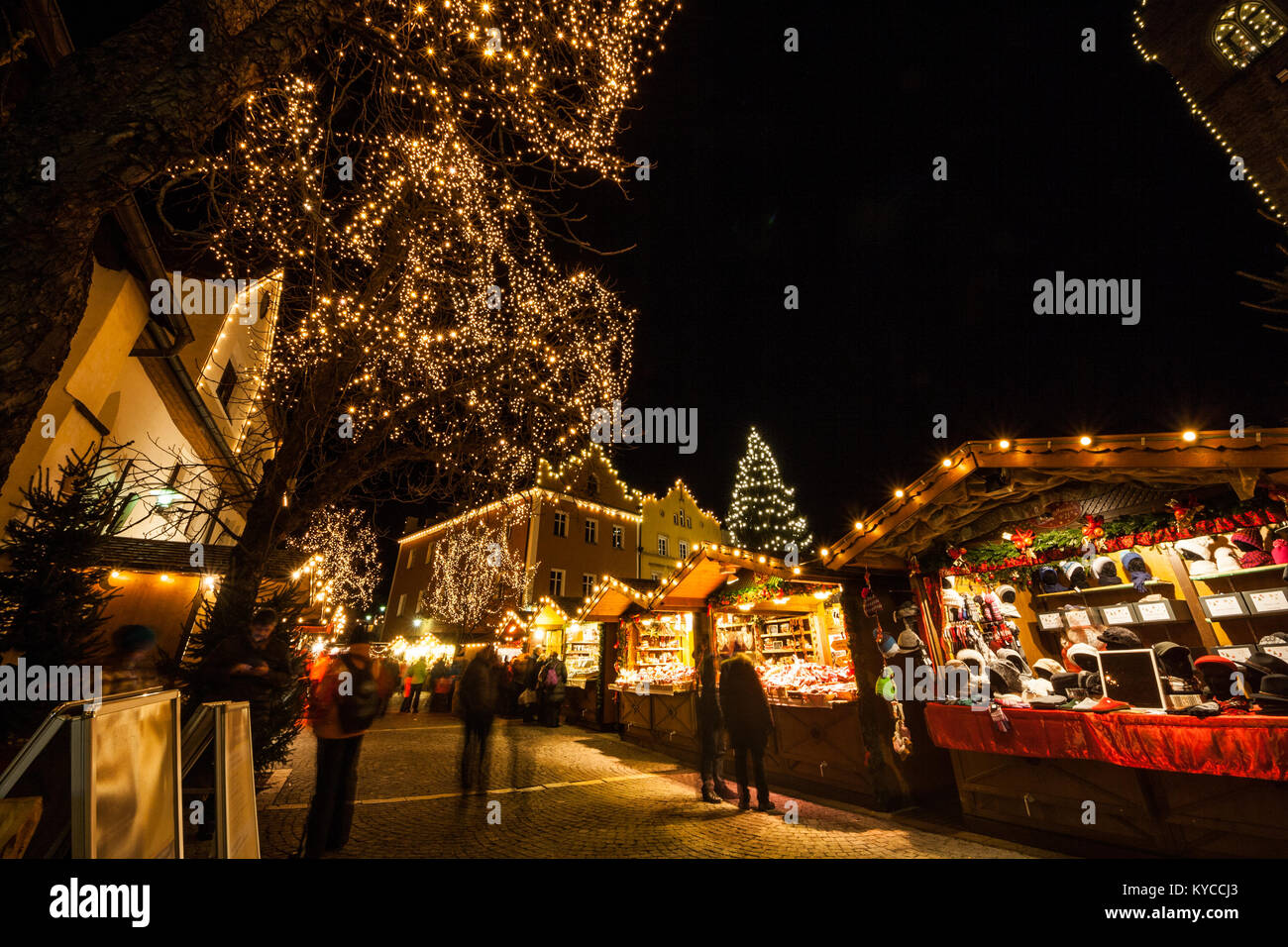 Christmas Market, Vipiteno, Sterzing, Bolzano, Trentino Alto Adige, Italy Stock Photo