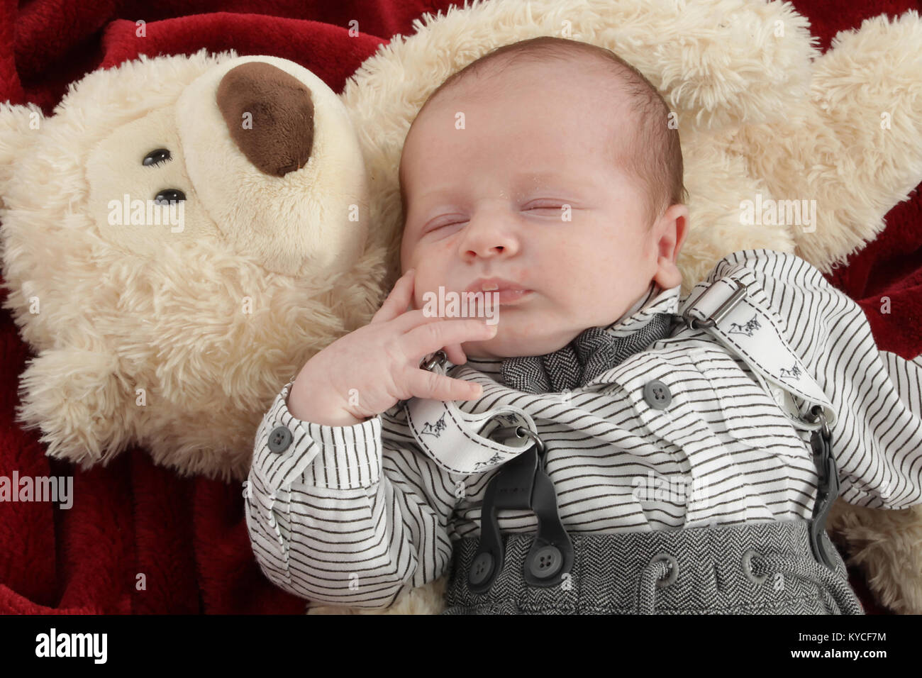 baby boy 3 weeks old Stock Photo - Alamy