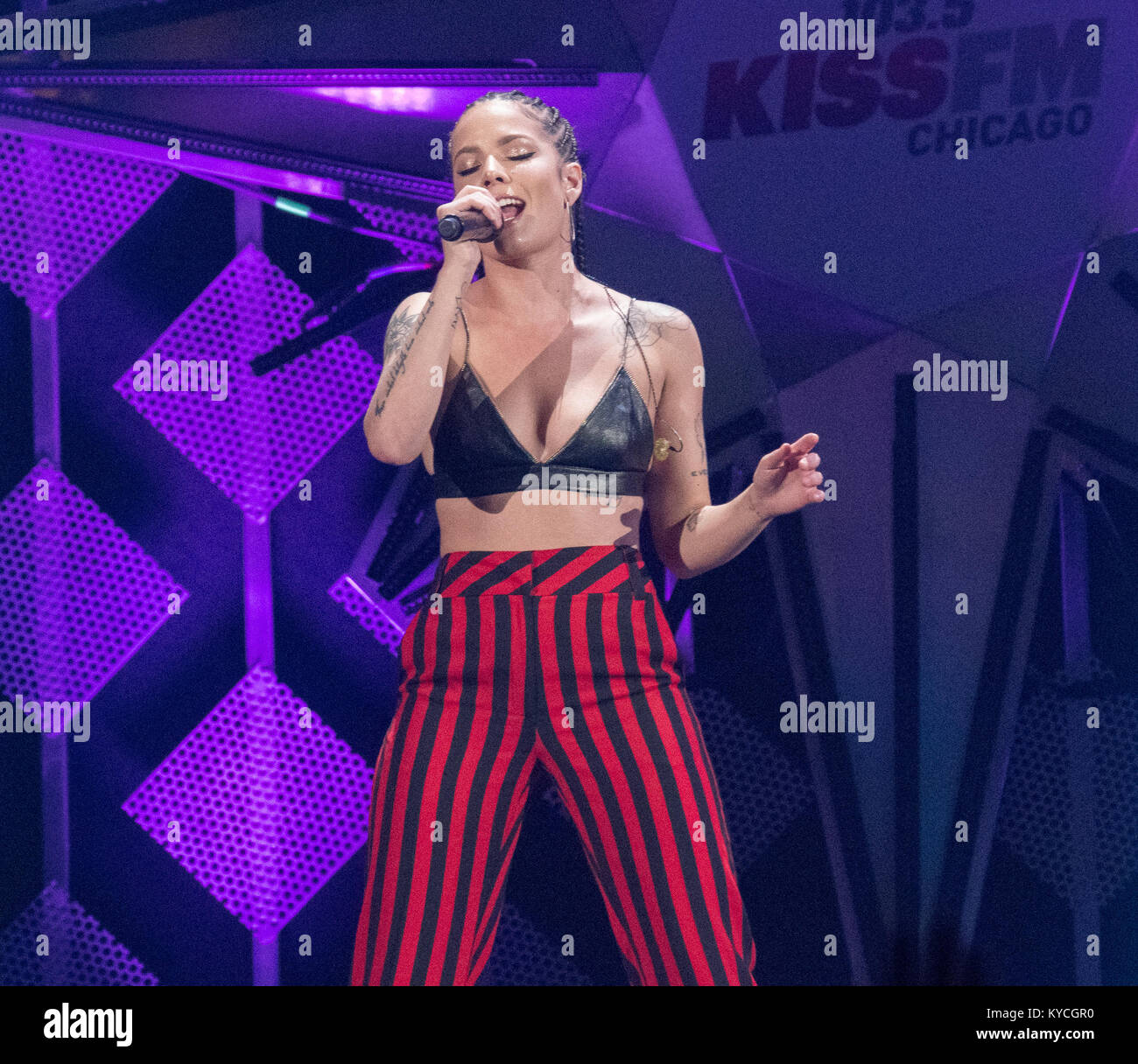 103.5 KISS FM's iHeartRadio Jingle Ball 2017 - Show Featuring: Halsey  Where: Chicago, Illinois, United States When: 13 Dec 2017 Credit: WENN  Stock Photo - Alamy