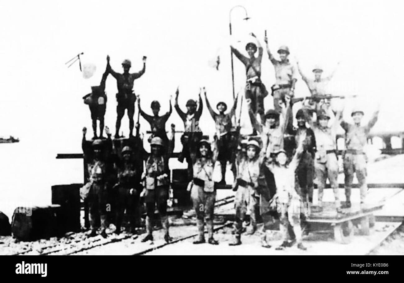 1942 japanese landing Black and White Stock Photos & Images - Alamy