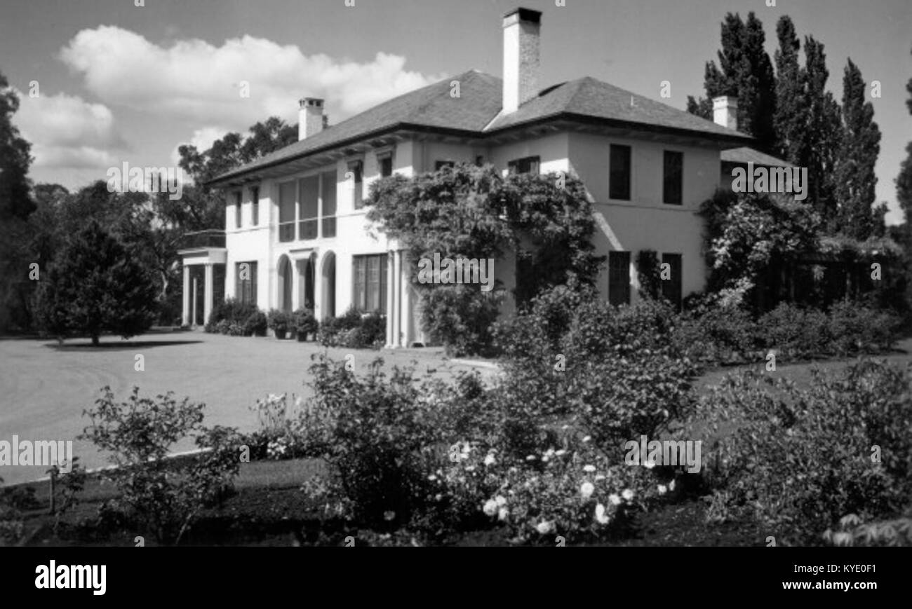 20th century rural lodge Black and White Stock Photos & Images - Alamy