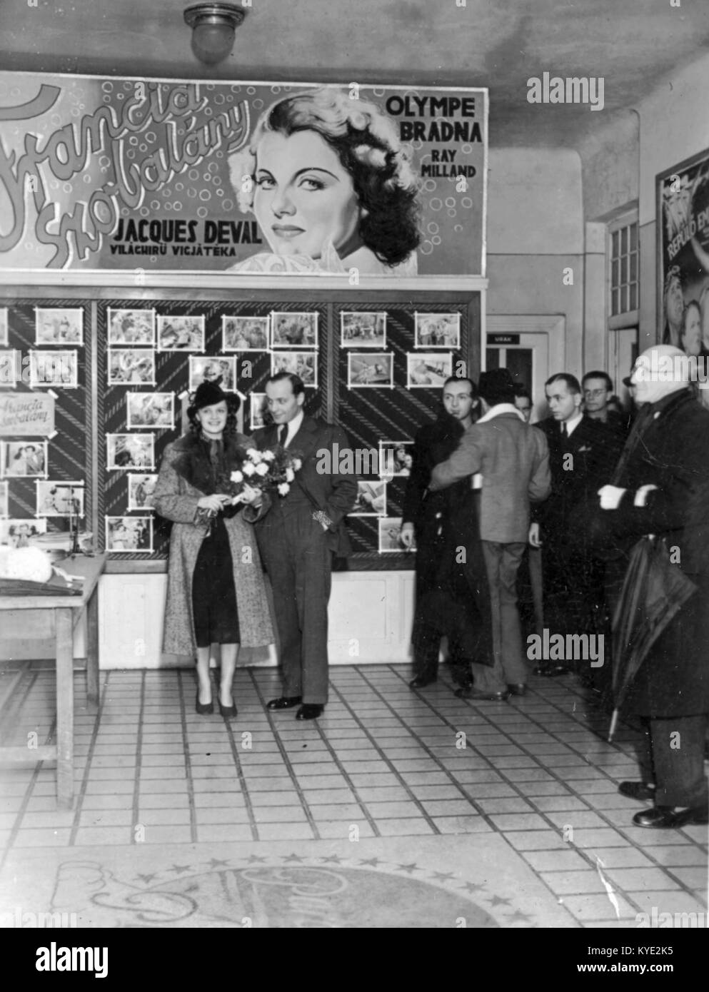 Tolnay Klári és Ráday Imre a Francia szobalány budapesti filmbemutatóján  1939-ben. Fortepan 3215 Stock Photo - Alamy