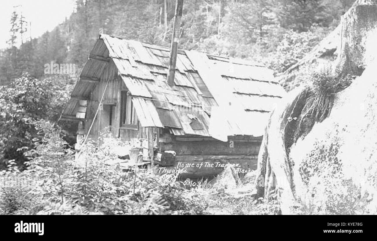 Trapper's cabin, ca 1912 (THWAITES 320) Stock Photo