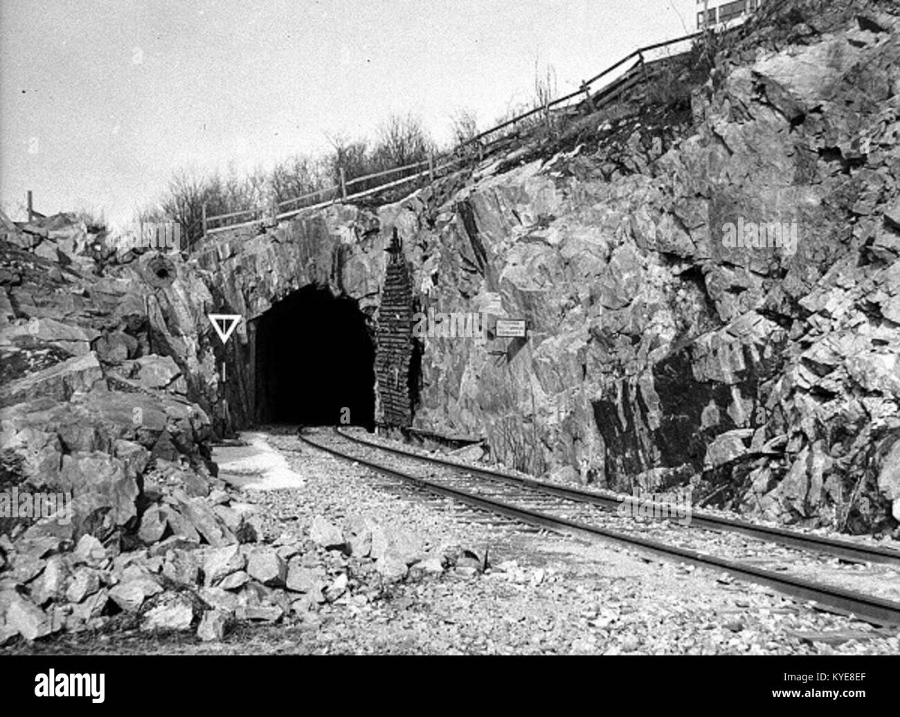 World war tunnel system hi-res stock photography and images - Alamy