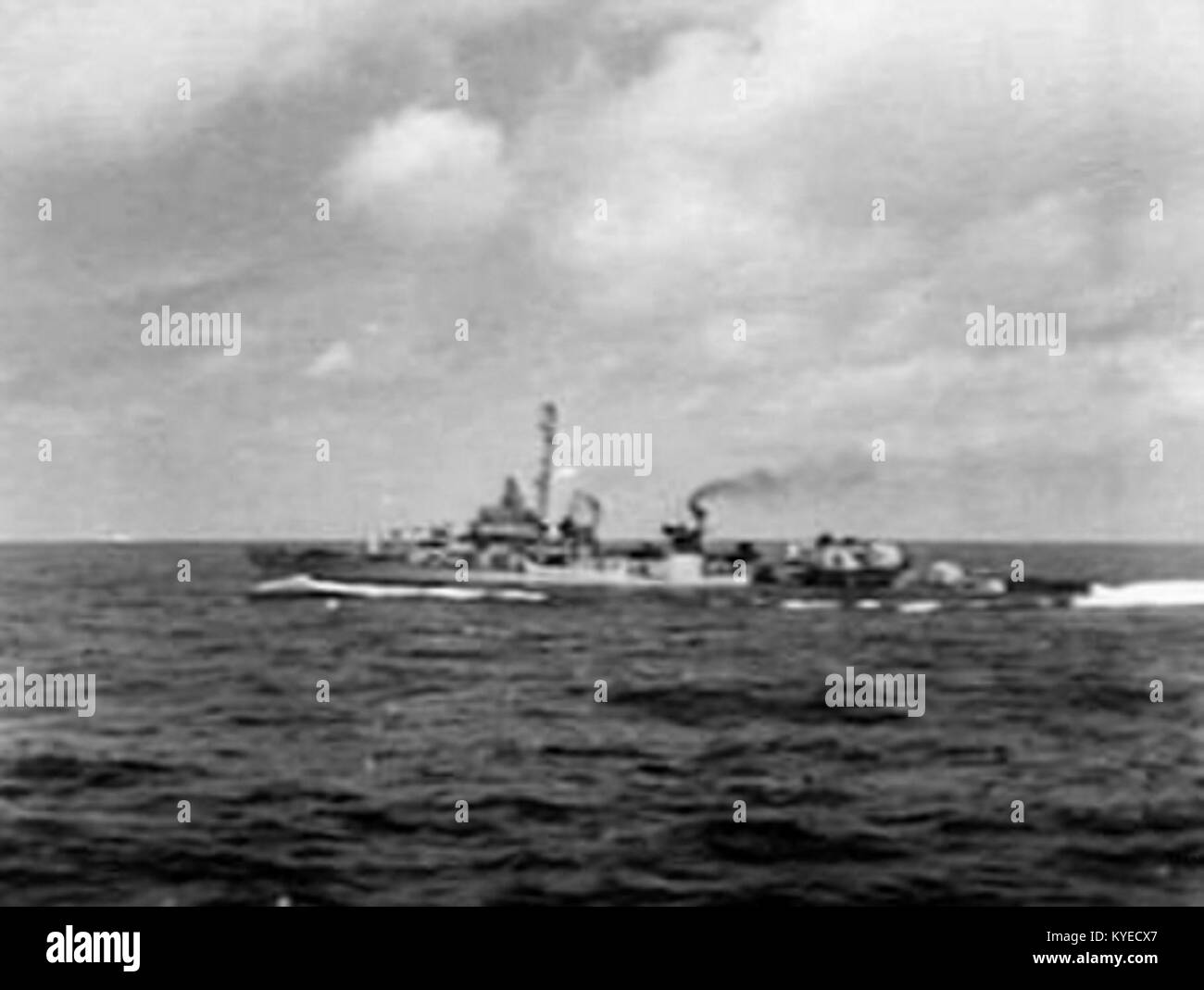 World war ii destroyer fletcher class hi-res stock photography and ...