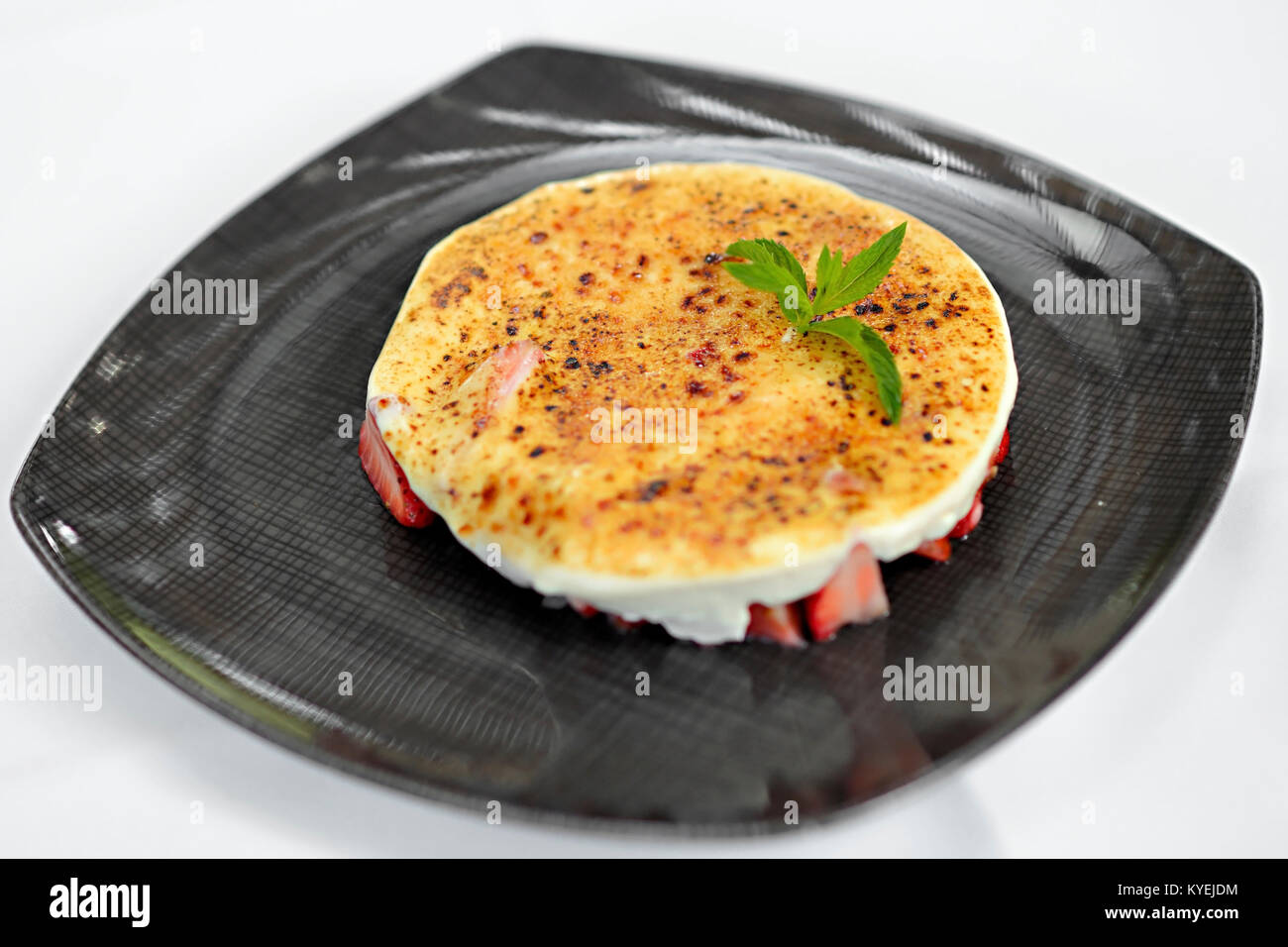 Sweet strawberry cake served hi-res stock photography and images - Alamy