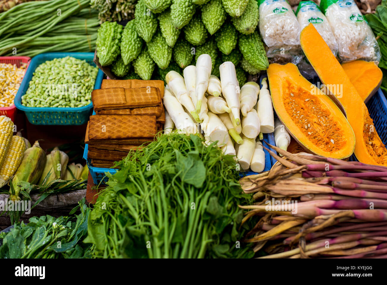 Fresh vegetables in Chinese open market Stock Photo Alamy
