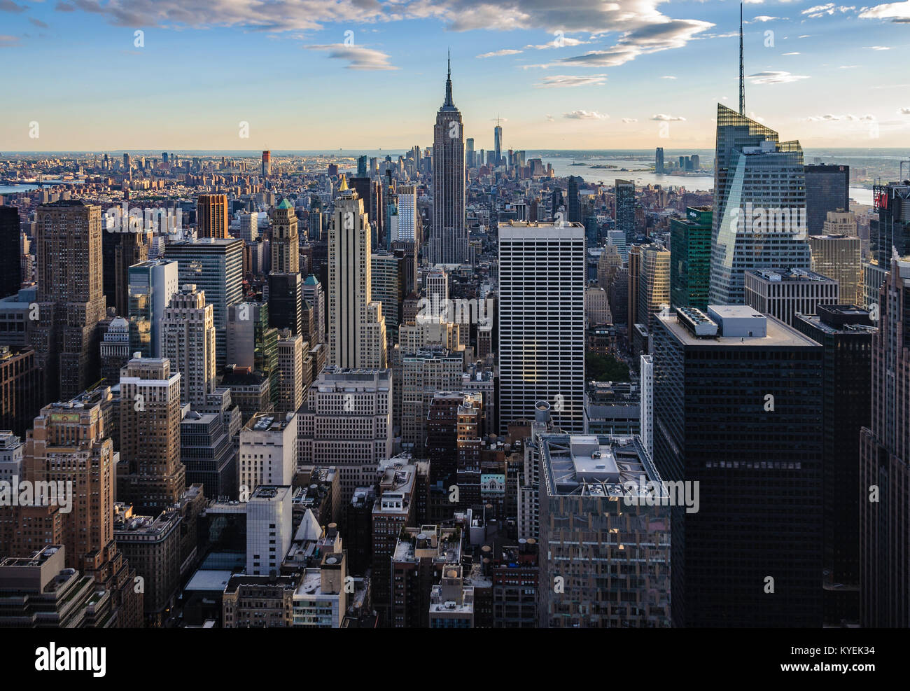 New york skyline from the top of the rock hi-res stock photography and ...