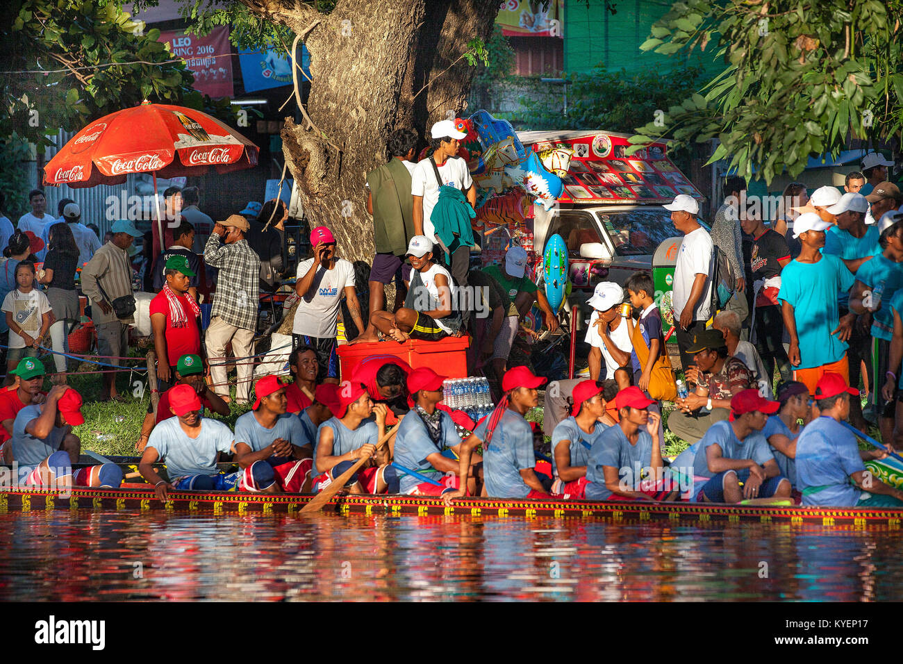 Dragon boat festival race at the Water Festival, Bon Om Touk, on the Tonle Sap River in Siem Reap, Cambodia. Stock Photo