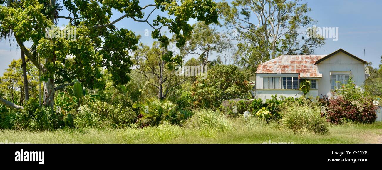Old weatherboard queenslander house near Koumala, Queensland, Australia Stock Photo