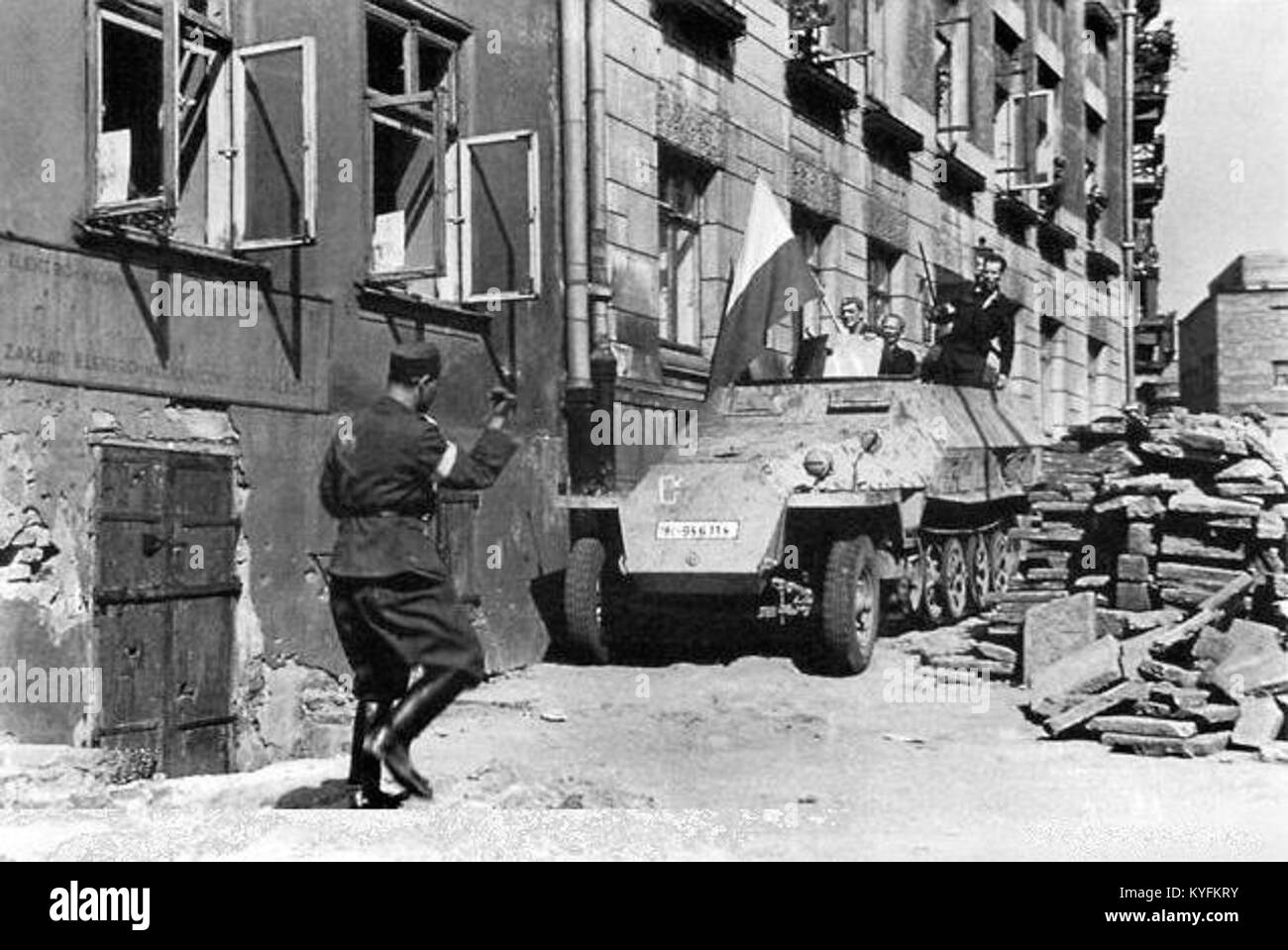 Warsaw Uprising Captured SdKfz 251 1 (1944 Stock Photo Alamy