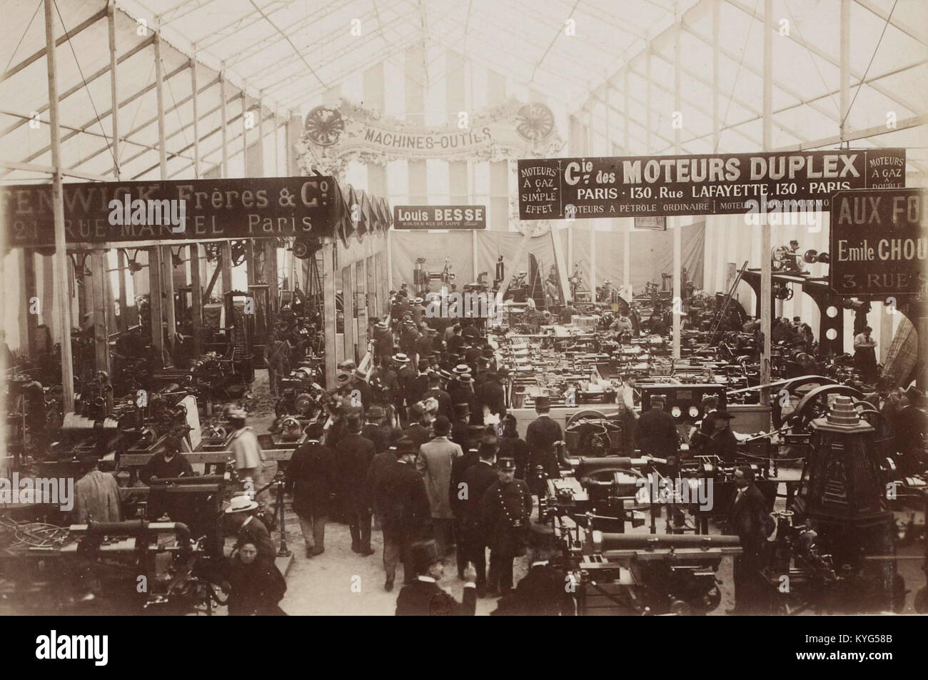 Première exposition internationale de machines-outils, en 1898 par l'A ...