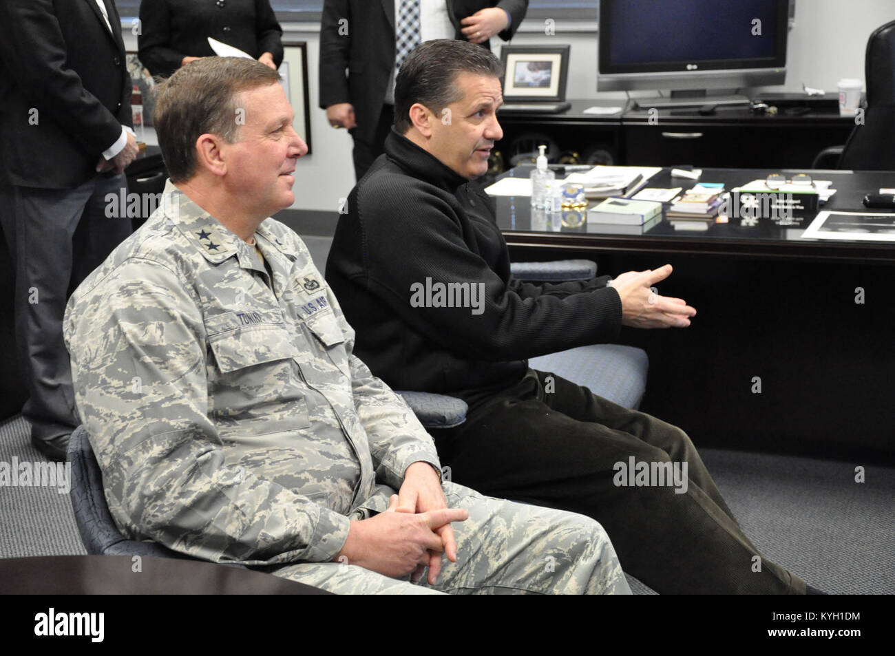 Governor Steve Beshear joined Kentucky's Adjutant General Maj. Gen. Edward W. Tonini and University of Kentucky Men's Basketball Coach John Calipari to speak with members of the 1204th Aviation Support Battalion currently deployed to Kuwait. Stock Photo
