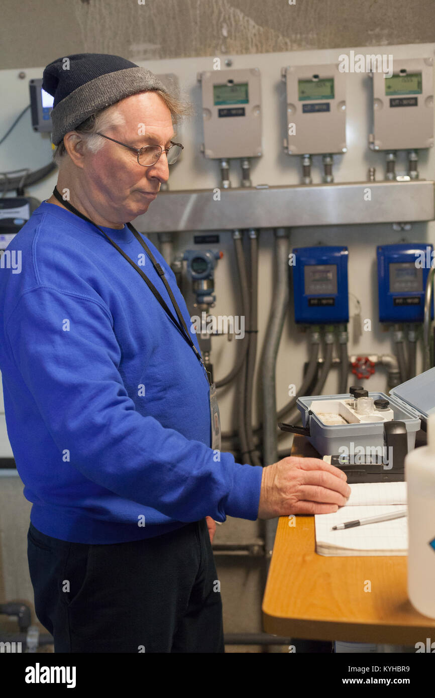 Control panel water treatment plant hires stock photography and images