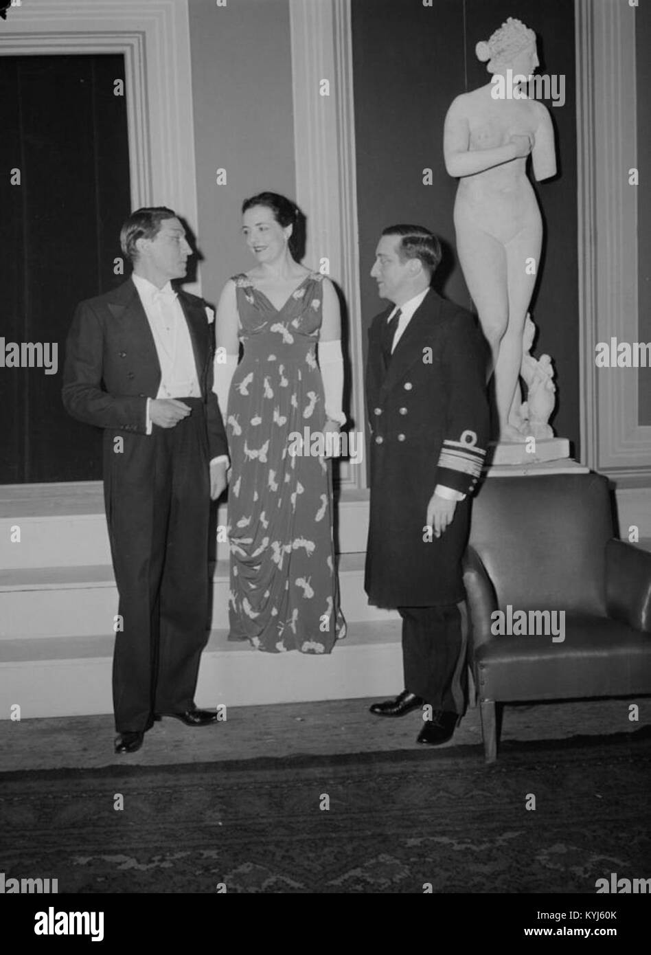 Stage. Variétés lyriques Pays du sourire BAnQ P48S1P12557 Stock Photo