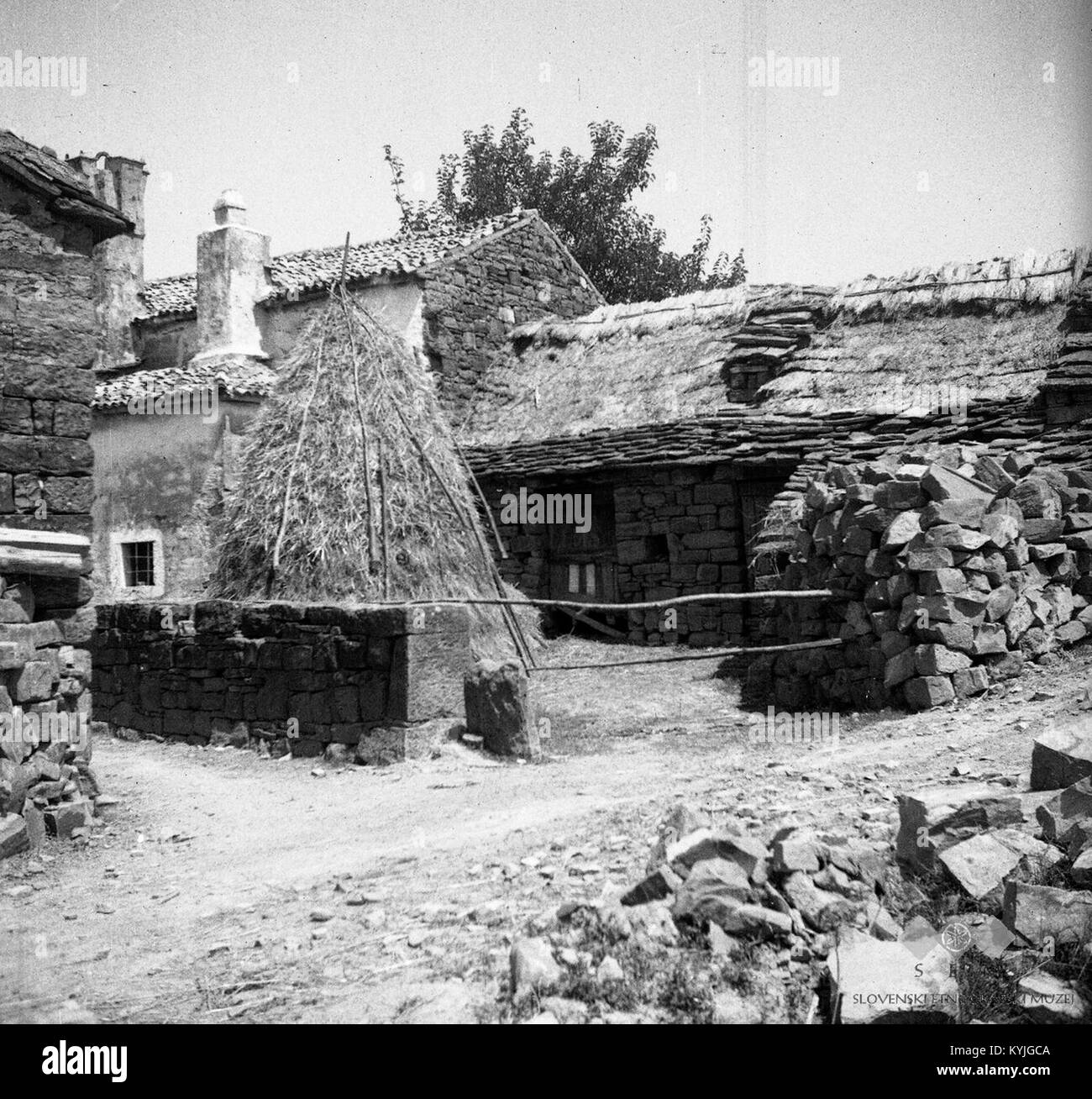 Strešenca in kopa od Furliča, Glem 1950 Stock Photo