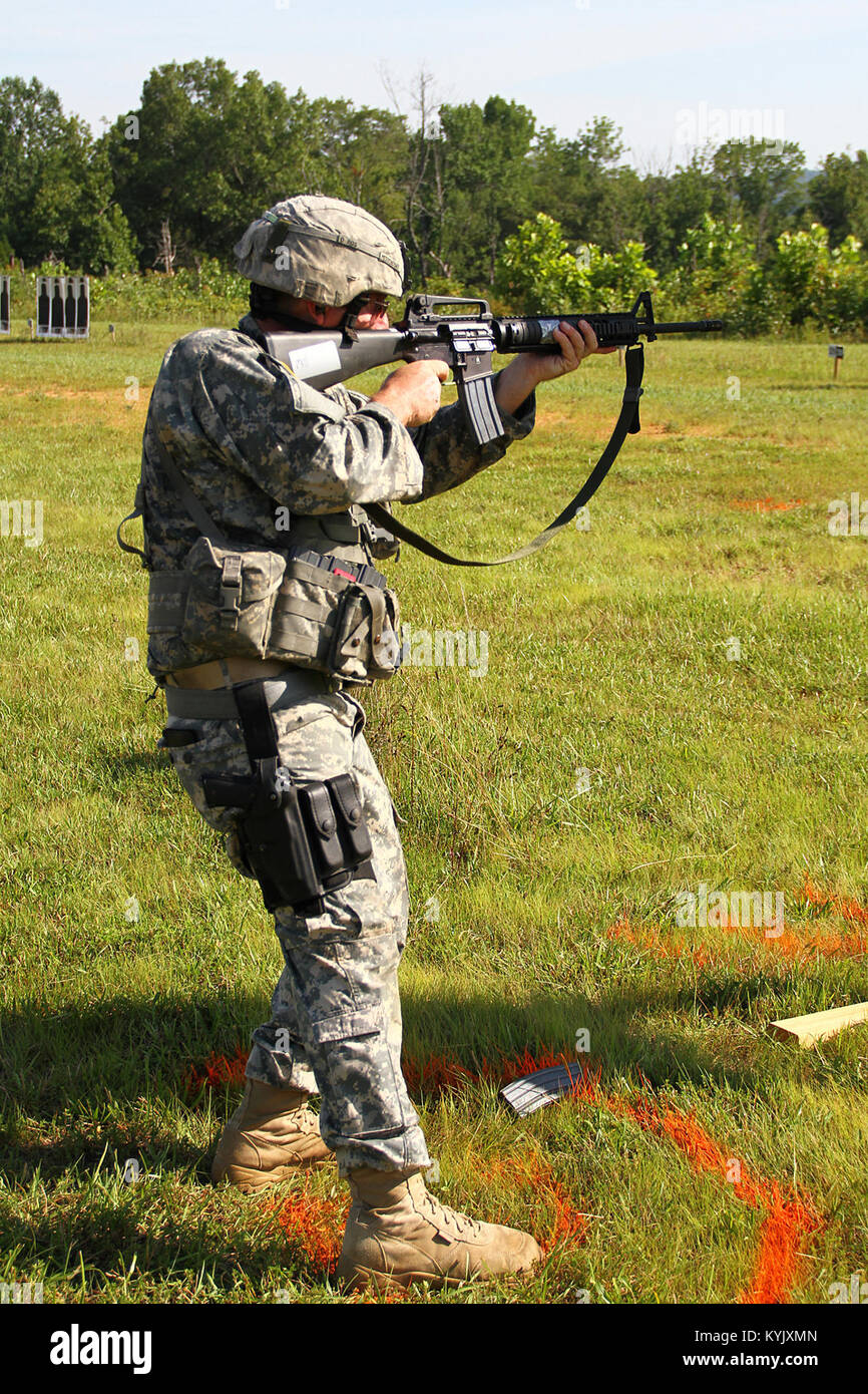 U s army soldiers compete hi-res stock photography and images - Alamy