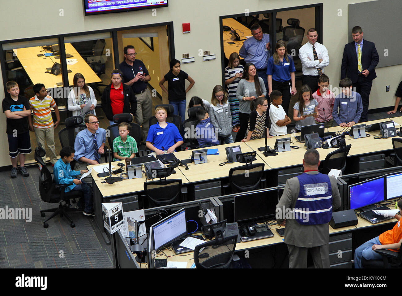 Fifthgrade students from Collins Lane Elementary School participated