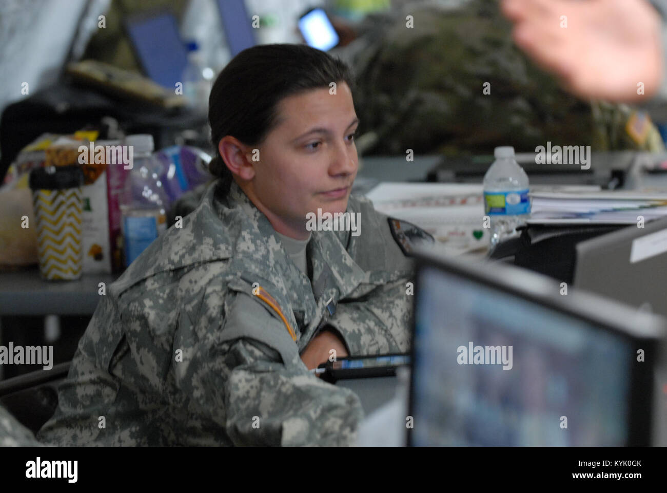 US army national guard in the field Stock Photo - Alamy