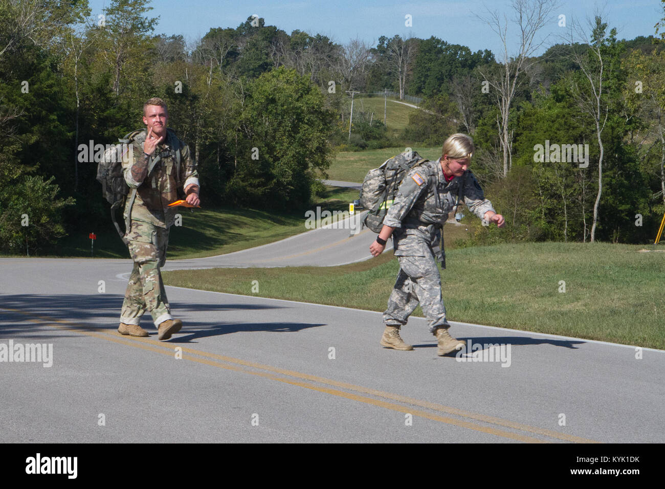 Kentucky National Guardsmen participated in a 22km buddy ruck march for ...