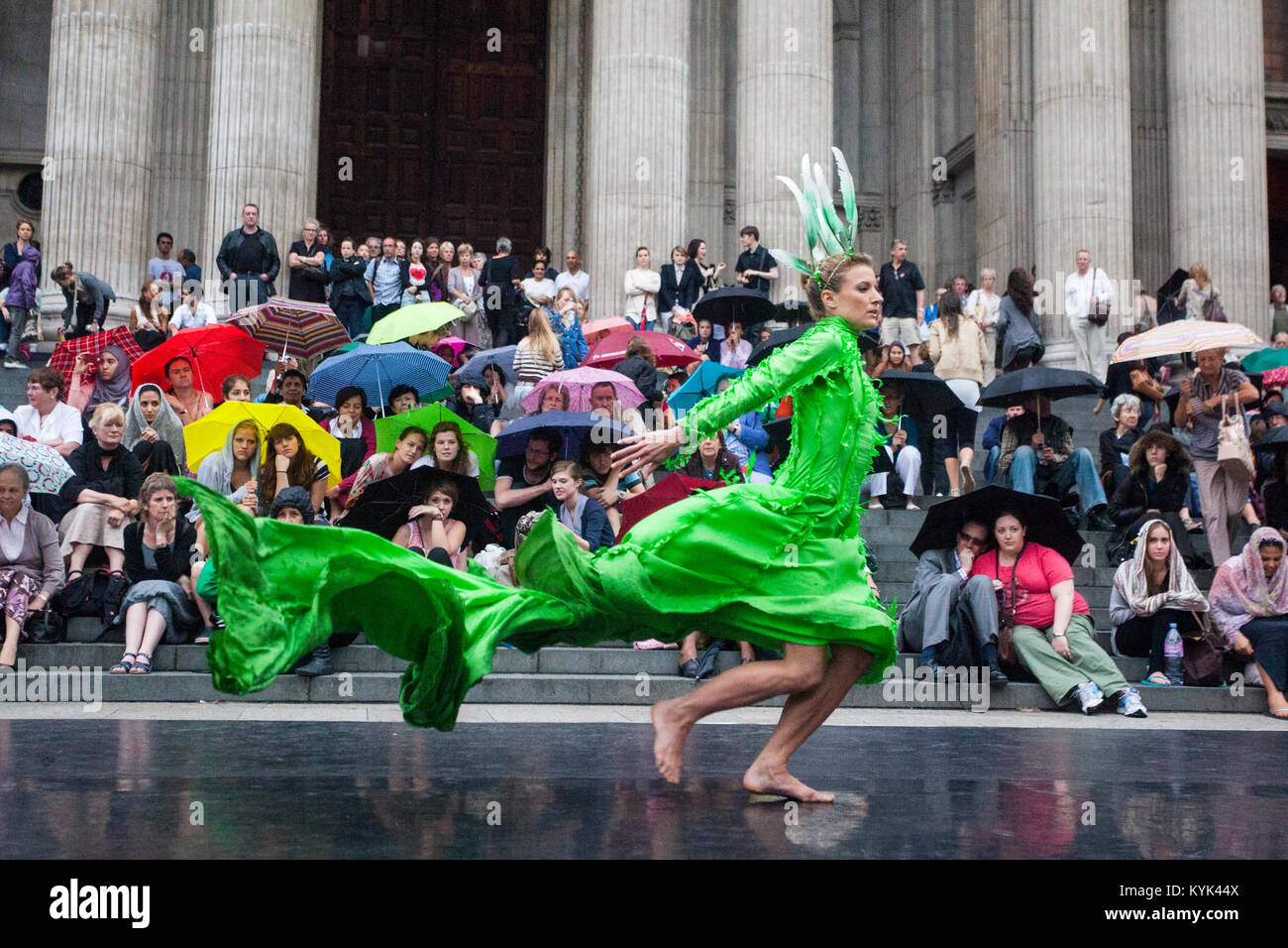 Rambert Dance perform in front of St Paul's Cathedral, City of London Festival Stock Photo
