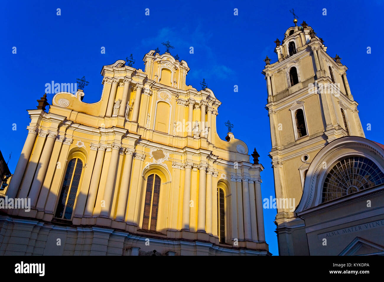 Universite de Vilnius, la tour d'horloge, Vilnius, Lituanie *** The clock tower, university of