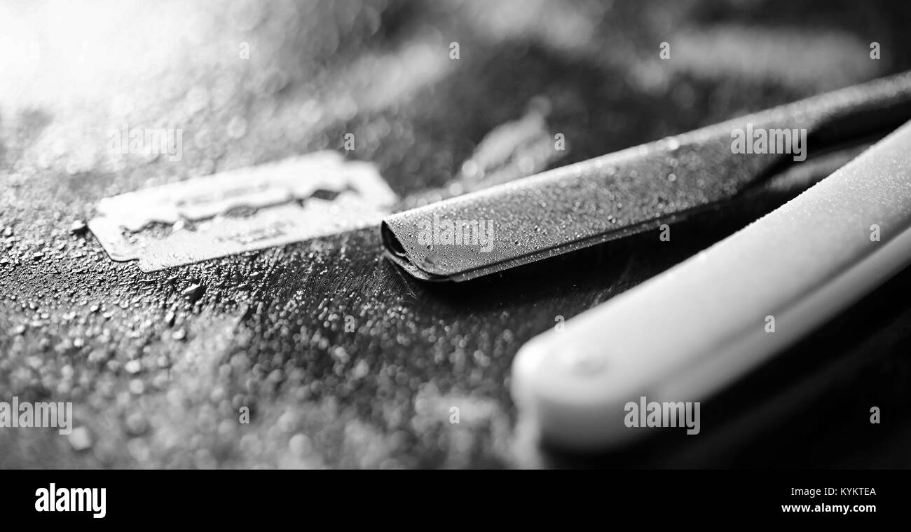 Unsafe Razorblade Bristles on case hi-res stock photography and images - Alamy