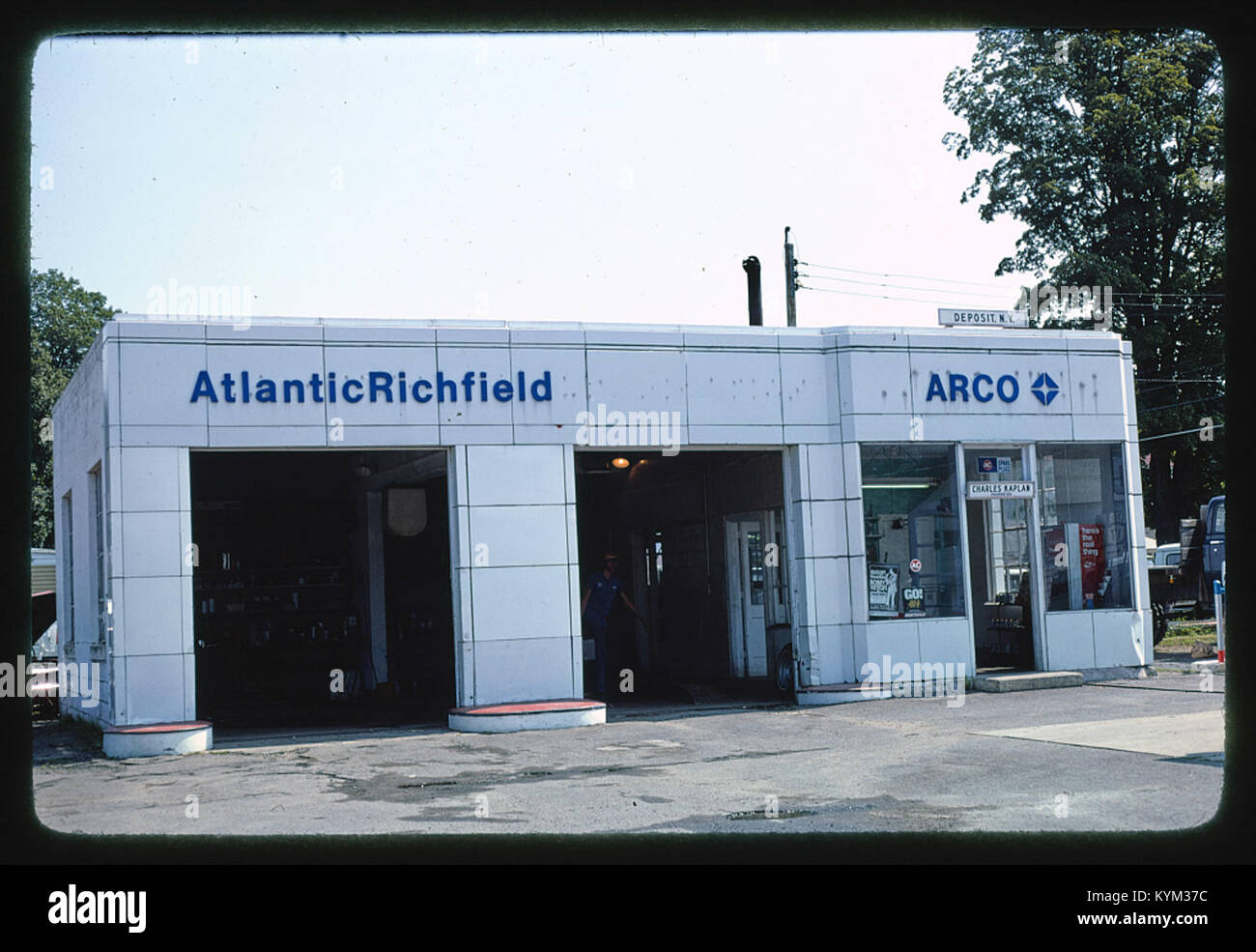 Arco gas station, overall view, Route 10, Deposit, New York 37765506156