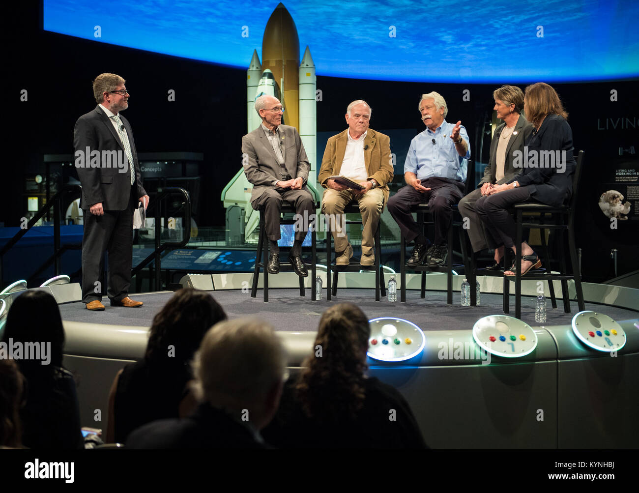 Matthew Shindell, curator, Smithsonian National Air and Space Museum (NASM), far left, moderates a panel including, from left to right, Ed Stone, Voyager project scientist; Gary Flandro, Voyager mission grand tour creator; Alan Cummings, Voyager researcher; Suzy Dodd, Voyager project manager, NASA's Jet Propulsion Laboratory; and Ann Druyan, writer/producer, Golden Record Visionary during a celebration of the 40th Anniversary of the launch of the Voyager 1 and 2 missions, Tuesday, September 5, 2017 at NASM in Washington. Voyager 1 was launched September 5, 1977, with a mission to study Jupiter Stock Photo
