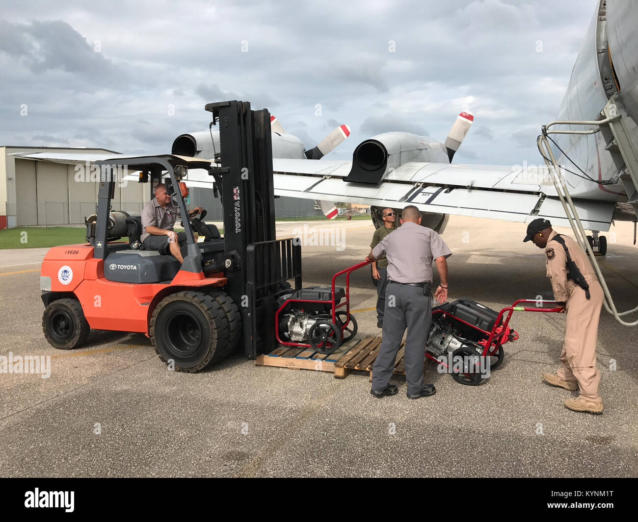 AMO P-3 crews conducting humanitarian flights transport supplies from Jacksonville, FL, to Aguadilla, PR, following Hurricane Maria. September 22, 2017.   Photo by Carlos Rivera Stock Photo