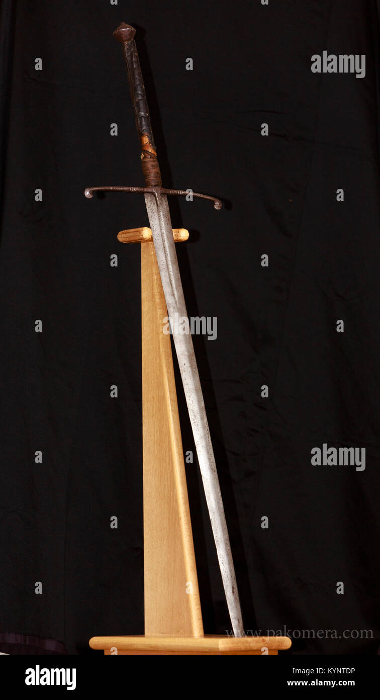 The sword of robert the bruce hi-res stock photography and The sword of robert the bruce hi-res stock photography and