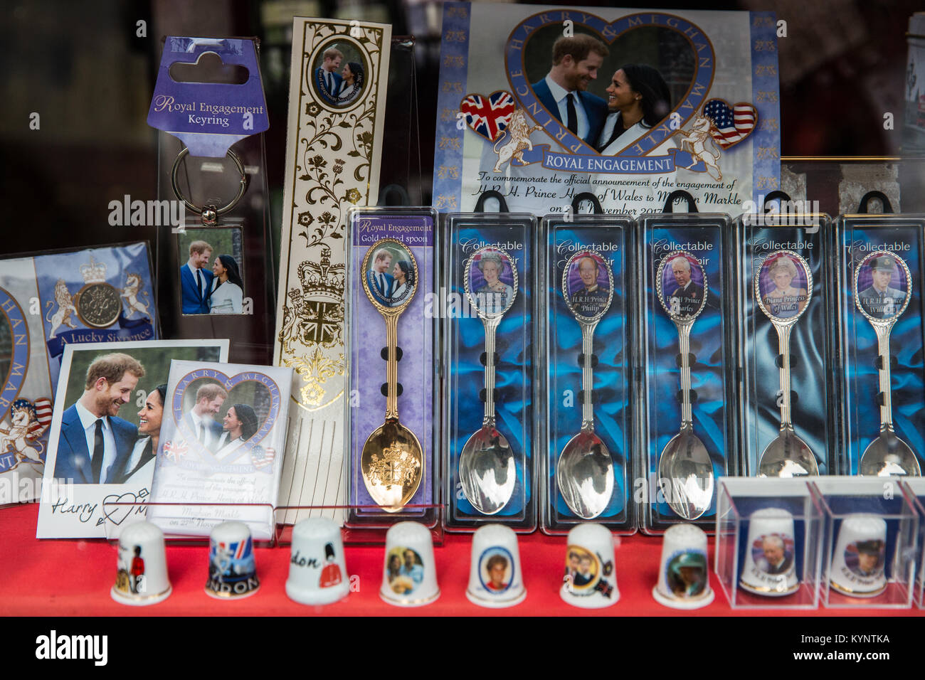 Windsor, UK. 15th Jan, 2018. Mugs, spoons and other mementos featuring images of Prince Harry and Meghan Markle have begun to appear in souvenir and gift shops around Windsor ahead of the royal wedding at St George's Chapel, Windsor Castle, in May. Credit: Mark Kerrison/Alamy Live News Stock Photo
