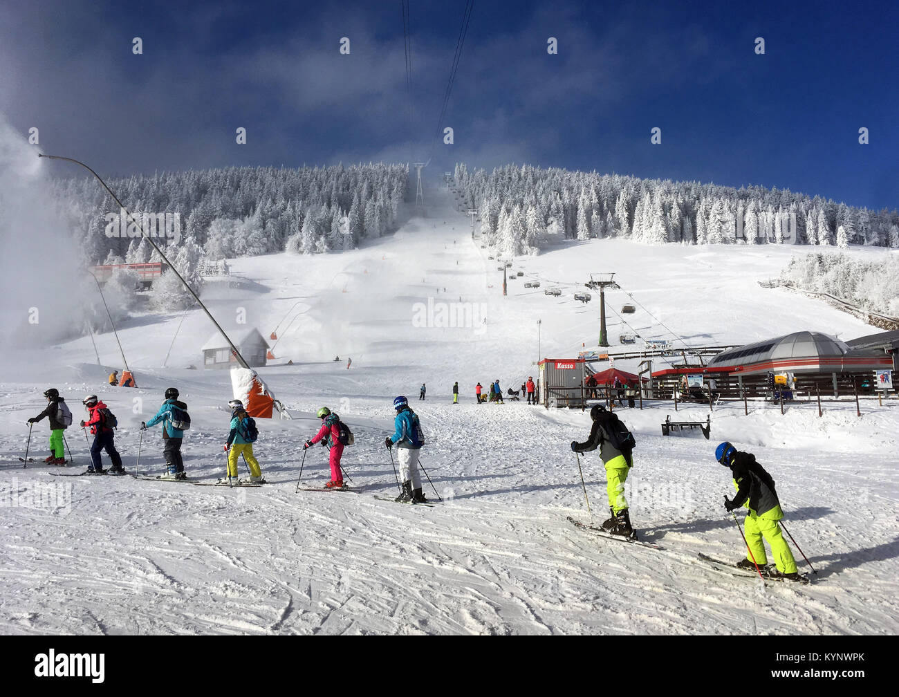 Oberwiesenthal, Germany. 15th Jan, 2018. Wintersport athletes can be ...