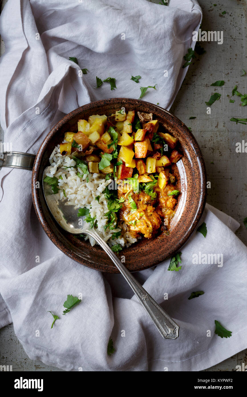 Rice and Chicken Indian cuisine Stock Photo - Alamy